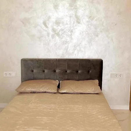 New Luxury Modern In Snipiskes * Vilnius