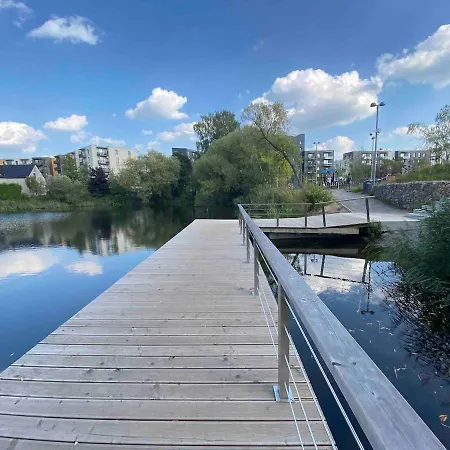 New Luxury Modern In Snipiskes