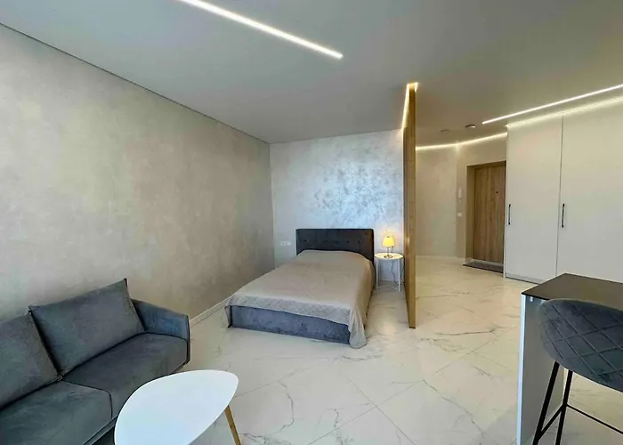 New Luxury Modern In Snipiskes * Vilnius