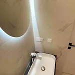 New Luxury Modern In Snipiskes Vilnius