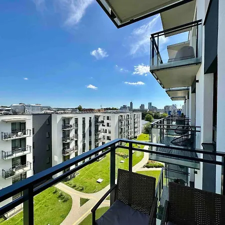 Apartment New Luxury Modern In Snipiskes Vilnius