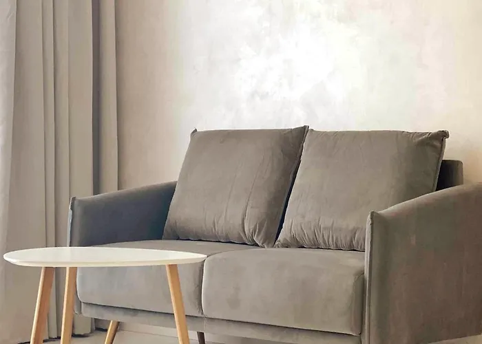 New Luxury Modern In Snipiskes *