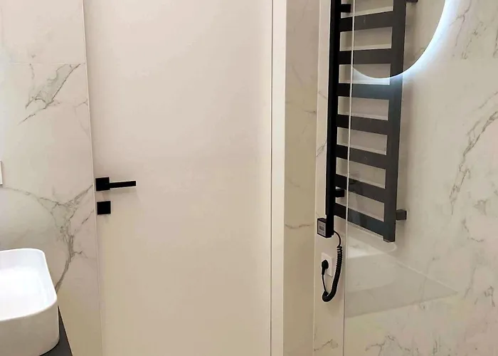 New Luxury Modern In Snipiskes Apartament *